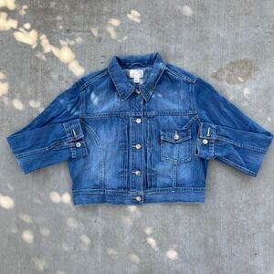 Levi's Women's Medium Denim Trucker Jacket Cotton Red Tab